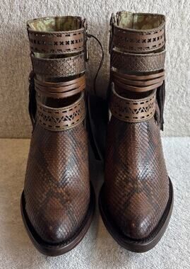 CUADRA Women Size 6.5M Python Leather Western Two Tone Brown Ankle Boots 34710